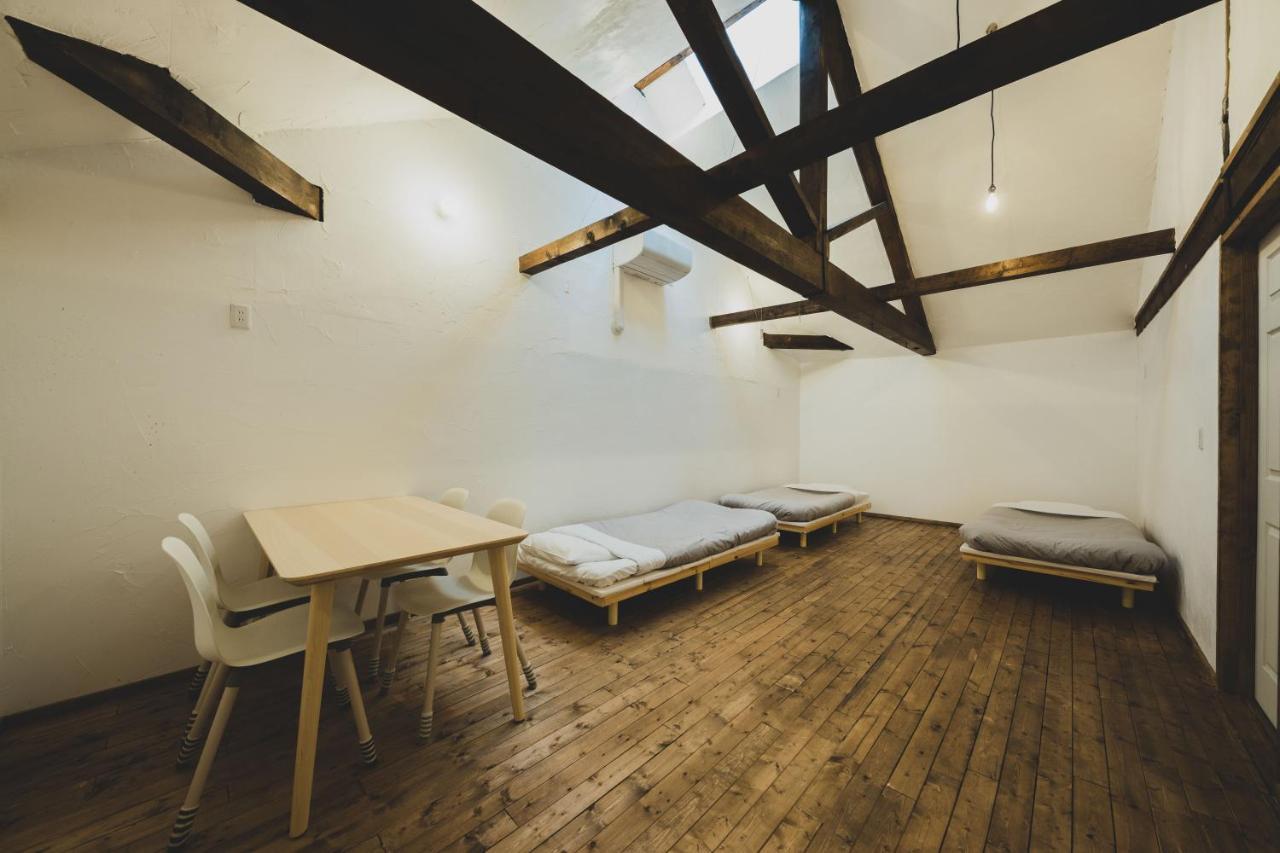 Otaru Tap Room & Hostel Экстерьер фото