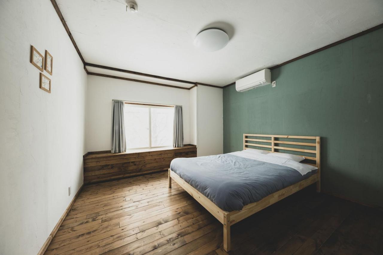 Otaru Tap Room & Hostel Экстерьер фото