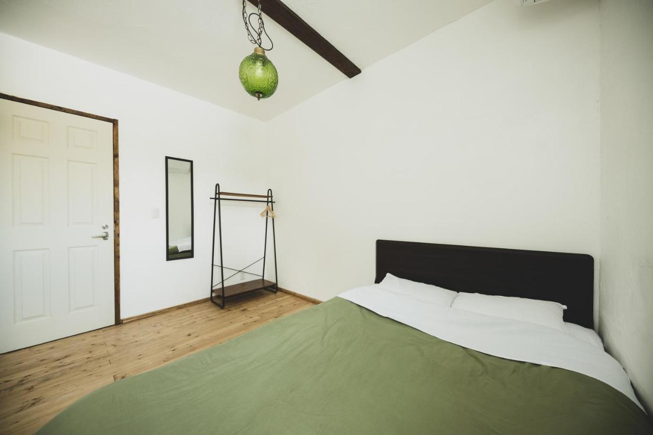 Otaru Tap Room & Hostel Экстерьер фото
