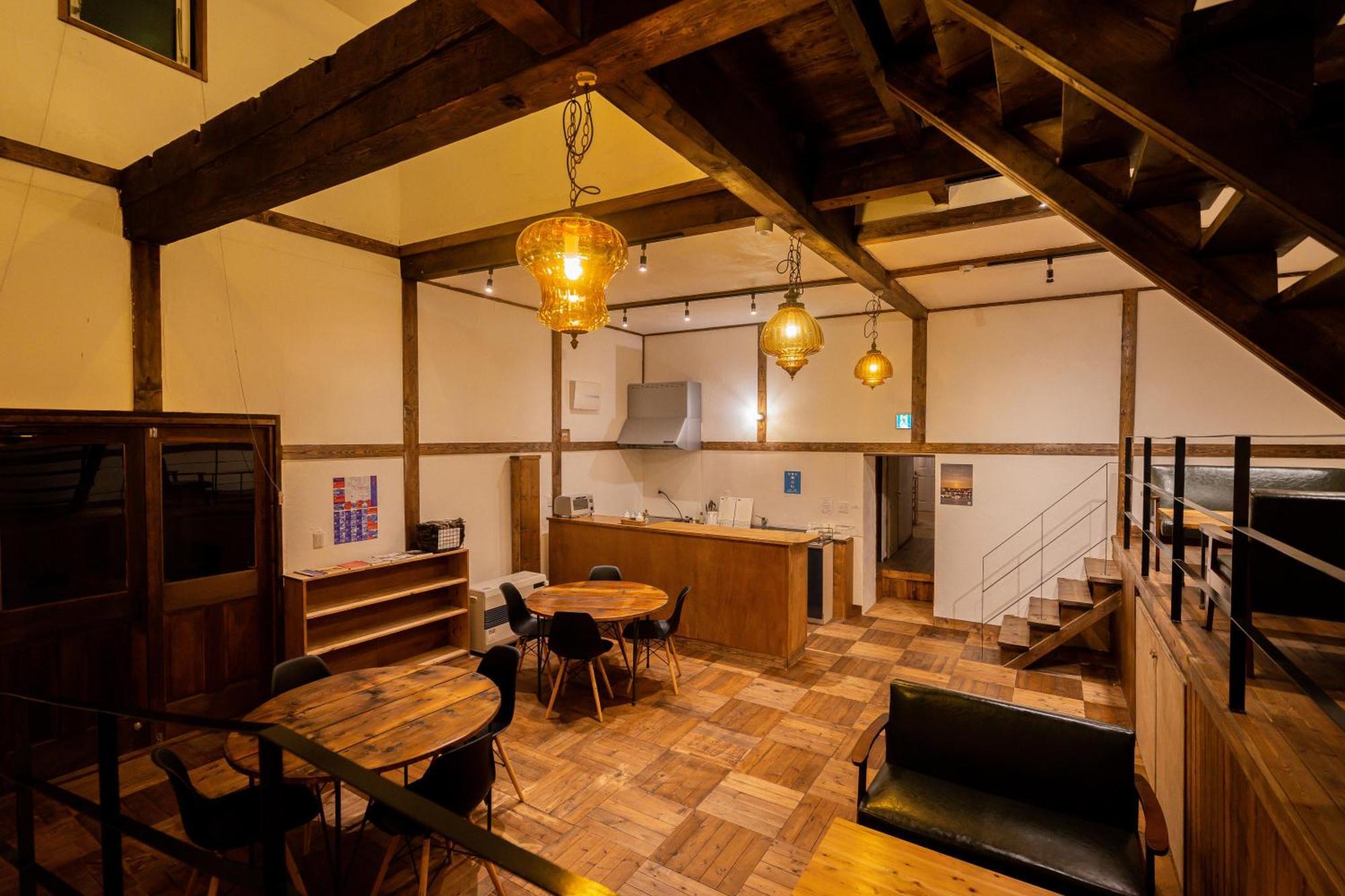Otaru Tap Room & Hostel Экстерьер фото